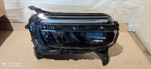 Laden Sie das Bild in den Galerie-Viewer, Frontscheinwerfer Jeep 522187190 522187150 LED Ein Satz Scheinwerfer Headlight SCH5070956644jw
