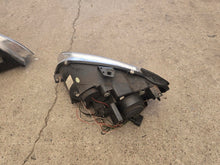 Laden Sie das Bild in den Galerie-Viewer, Frontscheinwerfer Audi A4 B7 LED Ein Satz Scheinwerfer Headlight