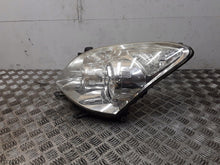 Laden Sie das Bild in den Galerie-Viewer, Frontscheinwerfer Toyota Corolla Verso P7105LHD Links Scheinwerfer Headlight SCH5823560316vr