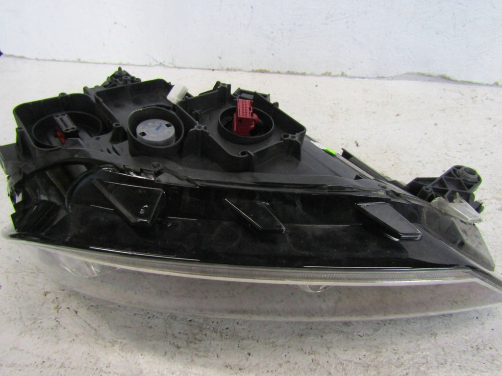 Frontscheinwerfer VW Golf Sportsvan 517941033B Xenon Rechts Headlight SCH7546174411lv