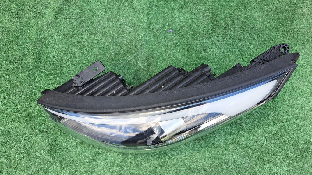 Frontscheinwerfer Hyundai Ix35 Links Scheinwerfer Headlight