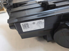 Laden Sie das Bild in den Galerie-Viewer, Frontscheinwerfer VW Golf VIII 5H1941005B Links Scheinwerfer Headlight SCH6248050609zo