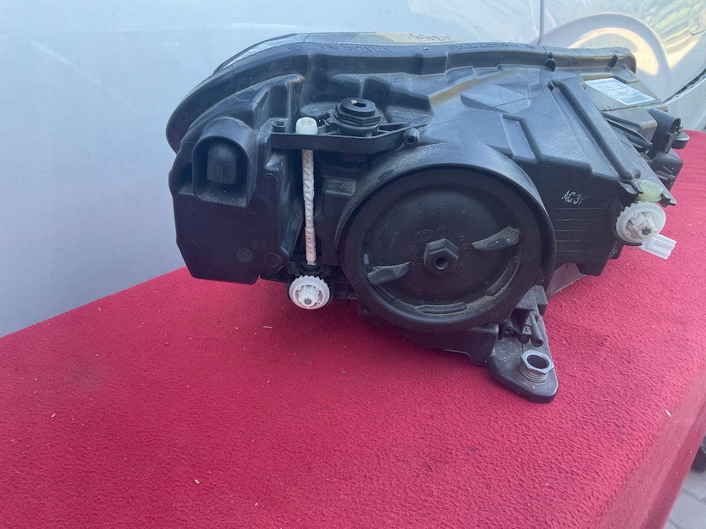 Frontscheinwerfer Skoda Superb 3V1941017A 1ZS01193941 Xenon Links Headlight SCH3343923436po