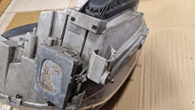 Laden Sie das Bild in den Galerie-Viewer, Frontscheinwerfer Mercedes-Benz W220 A2208200861 Xenon Rechts Headlight SCH7756241320ph