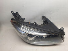 Load image into Gallery viewer, Frontscheinwerfer Toyota III Rechts Scheinwerfer Headlight SCH8201079306mc