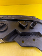 Laden Sie das Bild in den Galerie-Viewer, Frontscheinwerfer Hyundai Kona 92208J9600 Rechts Scheinwerfer Headlight SCH3326193061ac