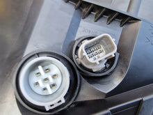 Laden Sie das Bild in den Galerie-Viewer, Frontscheinwerfer Mazda Cx5 KB8P51030 Rechts Scheinwerfer Headlight