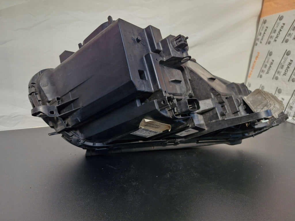 Frontscheinwerfer Mercedes-Benz W205 A2059062504 LED Links Headlight SCH9210621916rt