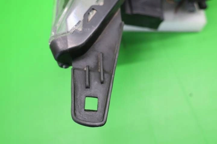 Frontscheinwerfer Mitsubishi Eclipse Cross I 92101J7300 Links Headlight SCH6945609191lj
