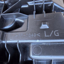 Load image into Gallery viewer, Frontscheinwerfer Land Rover Range Velar L8A2-13W030-BA Full LED Links Headlight SCH2360503305li