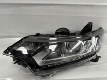 Laden Sie das Bild in den Galerie-Viewer, Frontscheinwerfer Mitsubishi Outlander 4BX15-8301C8-53 Links Headlight