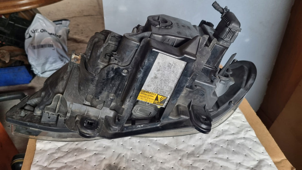 Frontscheinwerfer BMW X5 E53 Xenon Ein Stück (Rechts oder Links) Headlight SCH7924211944kn