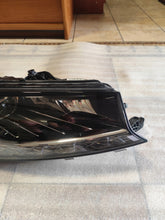 Laden Sie das Bild in den Galerie-Viewer, Frontscheinwerfer Skoda Fabia III 6V1941016F LED Rechts Scheinwerfer Headlight SCH9386055550je