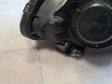 Load image into Gallery viewer, Frontscheinwerfer Hyundai I10 92101-B9300 Ein Stück (Rechts oder Links)