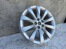 Laden Sie das Bild in den Galerie-Viewer, 1x Alufelge 17 Zoll 7.0&quot; 5x105 0P067 Opel Astra K Rim Wheel