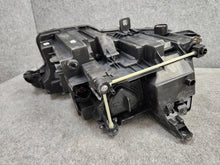 Laden Sie das Bild in den Galerie-Viewer, Frontscheinwerfer Audi E-Tron 89A941033D-SCZ LED Links Scheinwerfer Headlight SCH9675674400lo