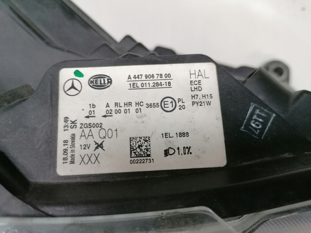 Frontscheinwerfer Mercedes-Benz Vito W447 A4479067800 Rechts Headlight SCH9679634082ro