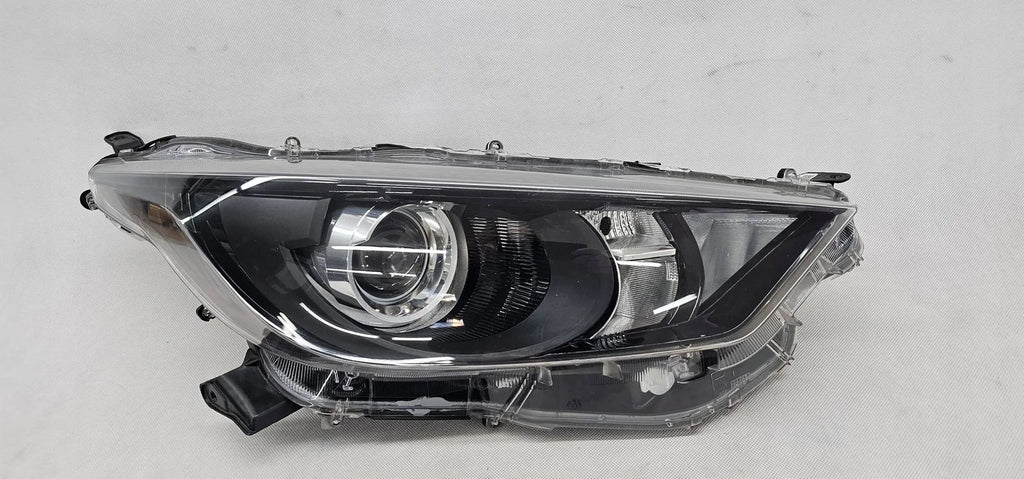Frontscheinwerfer Toyota 4 Yaris SPP7215 123750 Rechts Scheinwerfer Headlight