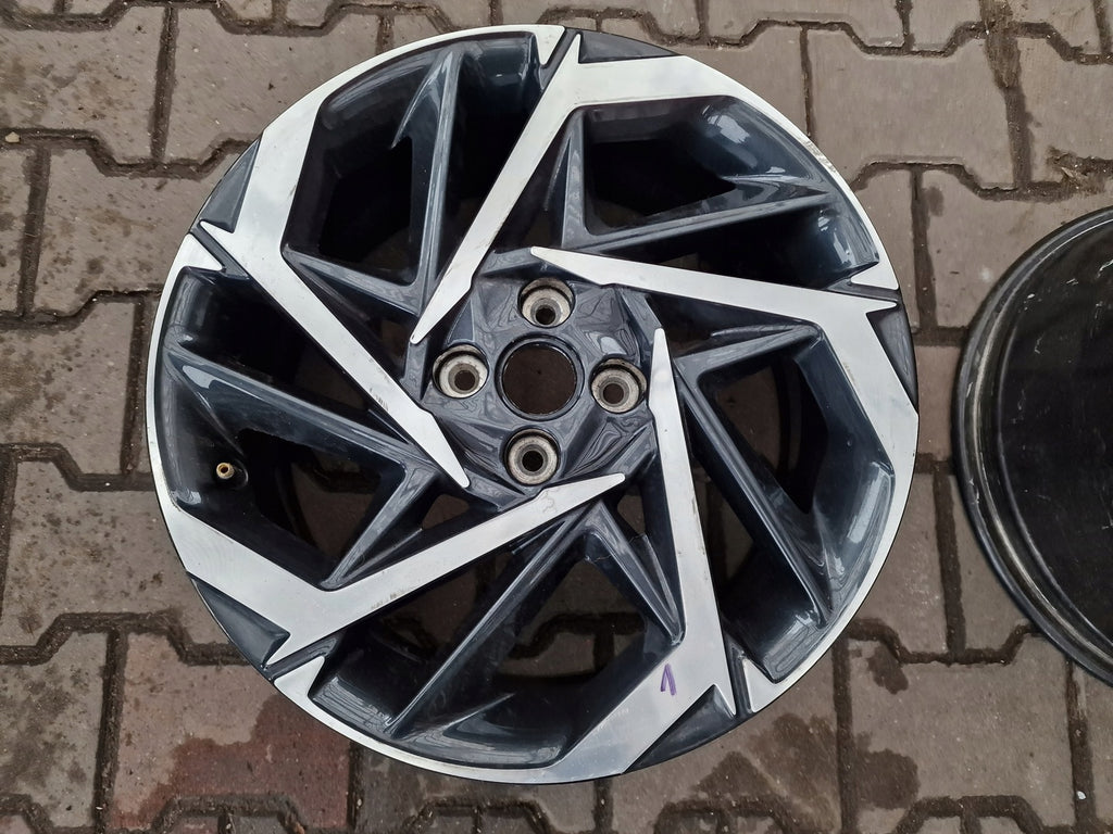 1x Alufelge 17 Zoll 7.0" 4x100 54ET Glanz Graphit 52910Q0300 Hyundai Kona Mg