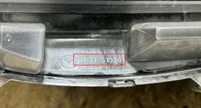 Laden Sie das Bild in den Galerie-Viewer, Frontscheinwerfer Mazda 5 I KD3151030 Rechts Scheinwerfer Headlight SCH8883855635vi