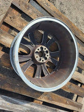 Load image into Gallery viewer, 1x Alufelge 18 Zoll 7.5&quot; 5x108 49ET 9671401880 Peugeot Rim Wheel