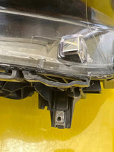 Load image into Gallery viewer, Frontscheinwerfer BMW X3 G01 G02 8739647-03 Full LED Links Headlight SCH4255719084ky