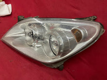 Load image into Gallery viewer, Frontscheinwerfer Opel Astra H 13239288LH Links Scheinwerfer Headlight SCH2117830777rz