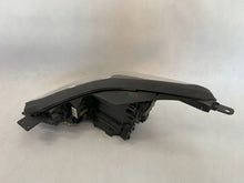 Laden Sie das Bild in den Galerie-Viewer, Frontscheinwerfer Kia Sportage 92102-F1010 Xenon Rechts Scheinwerfer Headlight SCH5076323074jg
