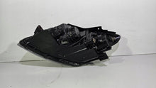 Laden Sie das Bild in den Galerie-Viewer, Frontscheinwerfer Hyundai I30 121948623495 Rechts Scheinwerfer Headlight SCH9394261862rr