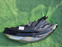 Laden Sie das Bild in den Galerie-Viewer, Frontscheinwerfer Audi A6 1EL011150-35 Bi-Xenon Links Scheinwerfer Headlight SCH2251194892by