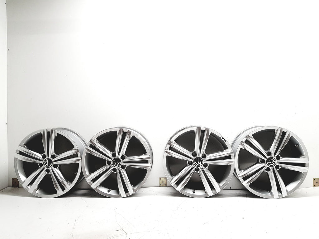 4x Alufelge 18 Zoll 7.0" 5x112 43ET Glanz Silber 5NA601025M VW Tiguan Rim Wheel FEL9206186471tm