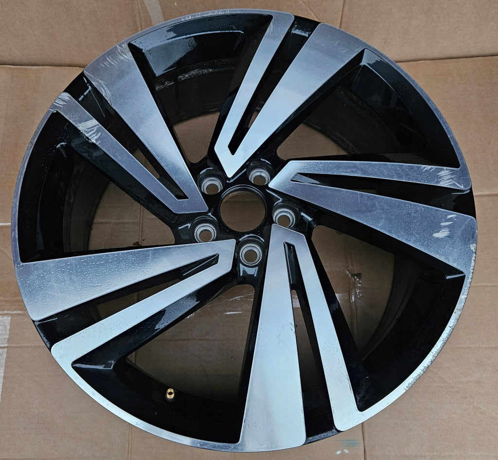 1x Alufelge 18 Zoll 7.0" 5x100 39ET Glanz Schwarz VW T-Cross T Cross Rim Wheel FEL1498286237ri