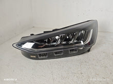 Laden Sie das Bild in den Galerie-Viewer, Frontscheinwerfer Ford Focus NX7B-13E015-CF Links Scheinwerfer Headlight SCH3442719221cg