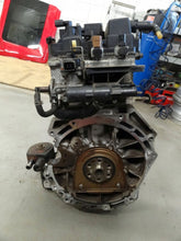 Laden Sie das Bild in den Galerie-Viewer, Motor Mazda 6 LF517561 2.0 144TKm 2006 Benzin Engine Komplett