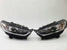 Laden Sie das Bild in den Galerie-Viewer, Frontscheinwerfer Ford Mondeo 89911935DS7313W030EC Ein Stück (Rechts oder Links) SCH1384028668sy