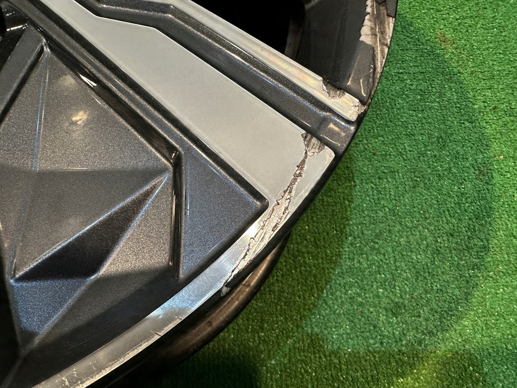 1x Alufelge 17 Zoll 7.0" 5x114.3 43 5ET 52910-N7160 Hyundai Tucson Rim Wheel