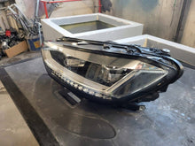 Laden Sie das Bild in den Galerie-Viewer, Frontscheinwerfer VW Touran 030129923316 5TB941081B Links Scheinwerfer Headlight SCH7148663253rc