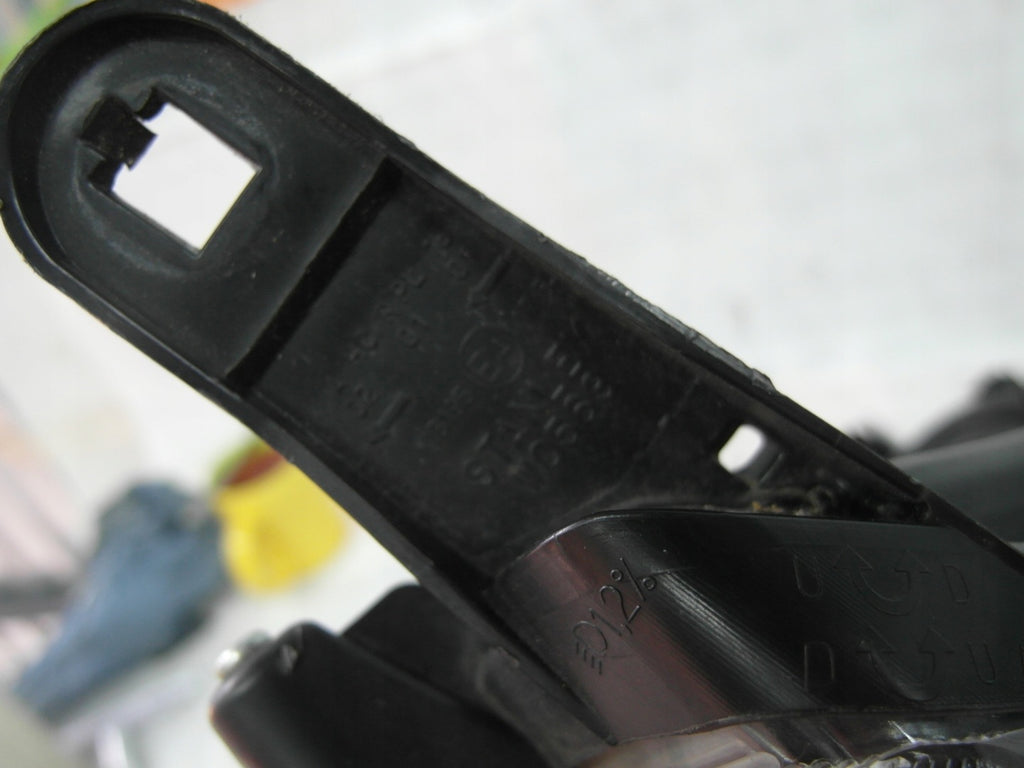 Frontscheinwerfer Mitsubishi Space Star Rechts Scheinwerfer Headlight