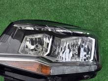 Laden Sie das Bild in den Galerie-Viewer, Frontscheinwerfer VW Caddy 2K1941005D Links Scheinwerfer Headlight SCH2013023455xy