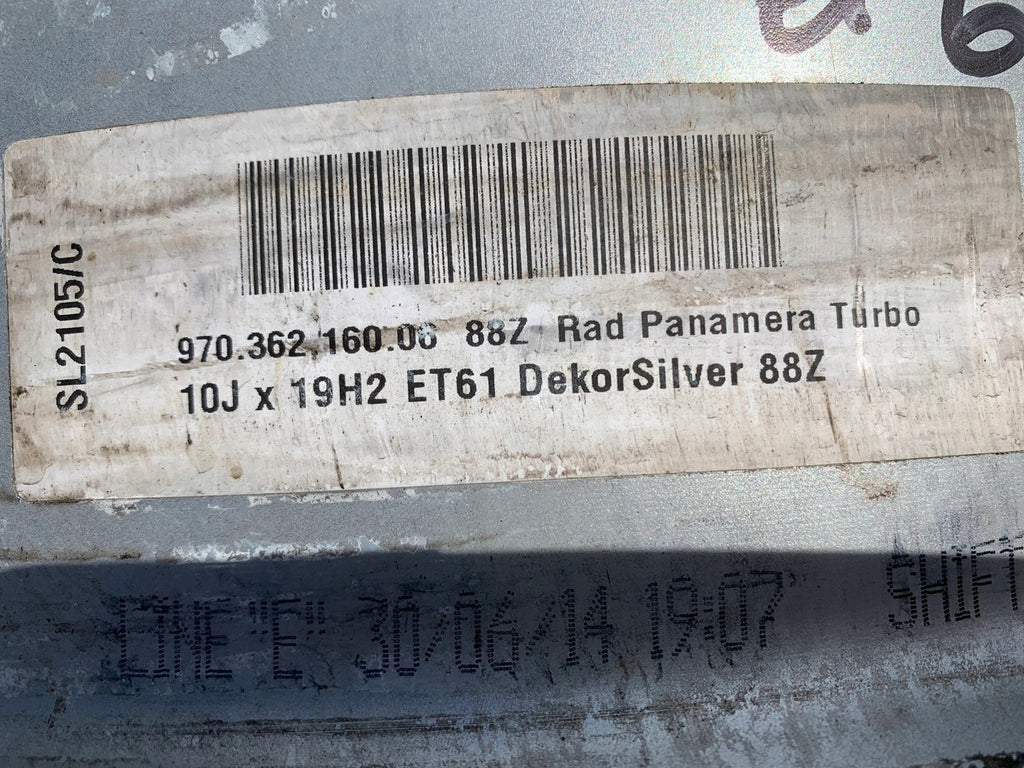 1x Alufelge 19 Zoll 10.0" 5x130 61ET 97036216006 Porsche Panamera 970 Rim Wheel