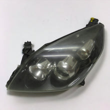 Laden Sie das Bild in den Galerie-Viewer, Frontscheinwerfer Opel Signum 13170919 Halogen Links Scheinwerfer Headlight