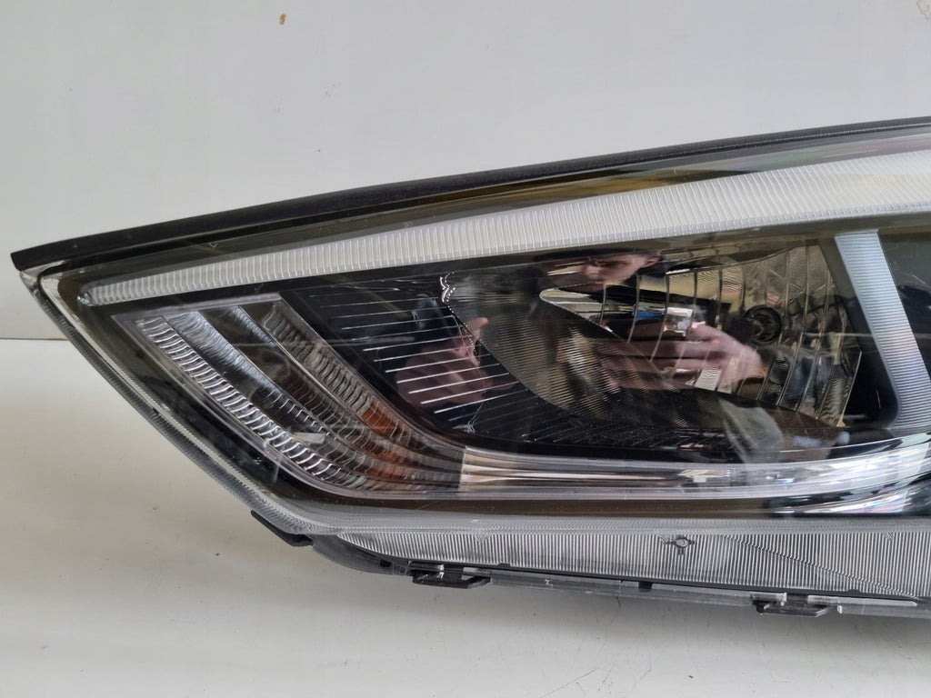 Frontscheinwerfer Hyundai Tucson 92101-D7000 Links Scheinwerfer Headlight