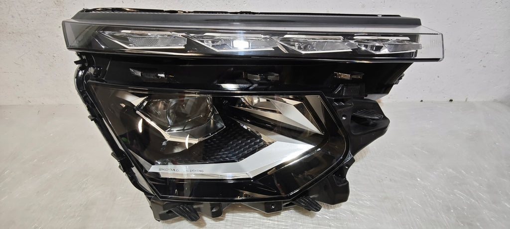 Frontscheinwerfer Skoda Kamiq 655941016C LED Rechts Scheinwerfer Headlight SCH6159804788lm