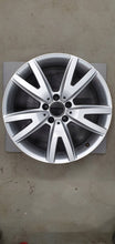 Laden Sie das Bild in den Galerie-Viewer, 1x Alufelge 18 Zoll 8.5&quot; 5x112 34,5ET A2184011202 Mercedes-Benz Cls X218