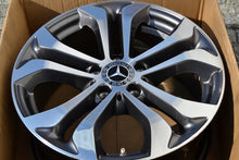 Laden Sie das Bild in den Galerie-Viewer, 1x Alufelge 17 Zoll 7.5&quot; 5x112 36ET A2534010600 Mercedes-Benz Glc Rim Wheel