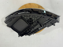 Laden Sie das Bild in den Galerie-Viewer, Frontscheinwerfer Mercedes-Benz W177 A1779063805 LED Rechts Headlight SCH6492783230of