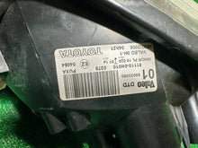 Laden Sie das Bild in den Galerie-Viewer, Frontscheinwerfer Toyota Aygo 81150-0H010-M-CAR Ein Satz Scheinwerfer Headlight SCH9244811622ug