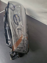 Laden Sie das Bild in den Galerie-Viewer, Frontscheinwerfer Skoda Fabia IV 6VB941016A Rechts Scheinwerfer Headlight SCH9671526325rx