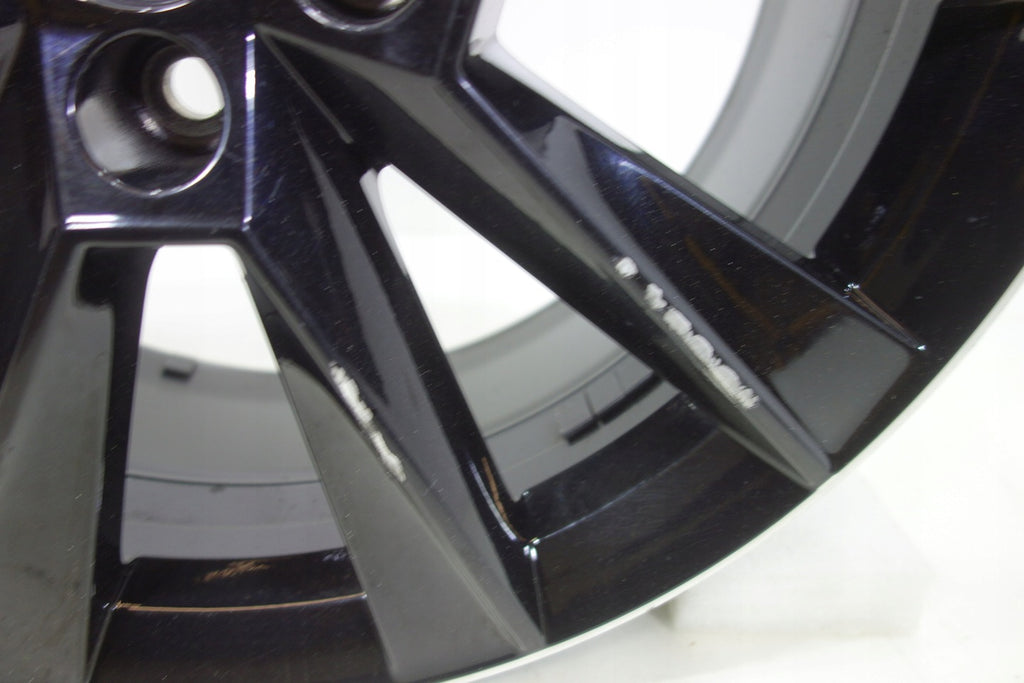 1x Alufelge 17 Zoll 7.0" 5x100 46ET 5JJ601025 Skoda Fabia Rapid Rim Wheel