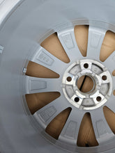 Load image into Gallery viewer, 1x Alufelge 17 Zoll 7.0&quot; 5x112 45ET 2GA601025 VW T-Roc Rim Wheel